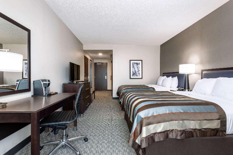 Wingate By Wyndham Angola image