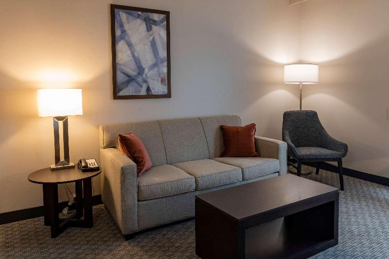 Wingate By Wyndham Angola image
