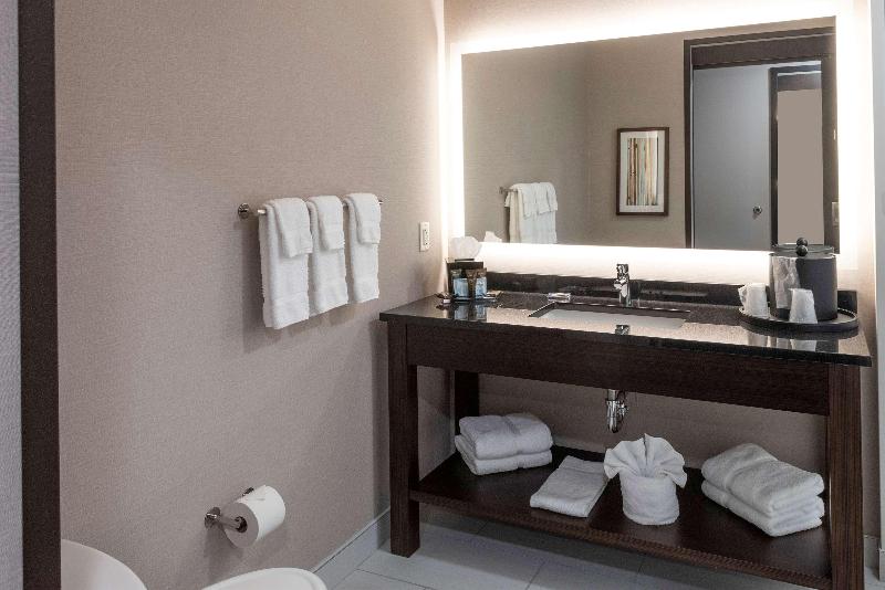 Wingate By Wyndham Angola image