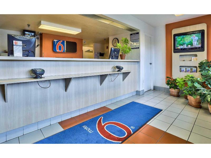 Motel 6-Flagstaff, AZ - West - Woodland Village GA — view