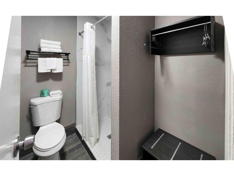 Motel 6-Galveston, TX GA image