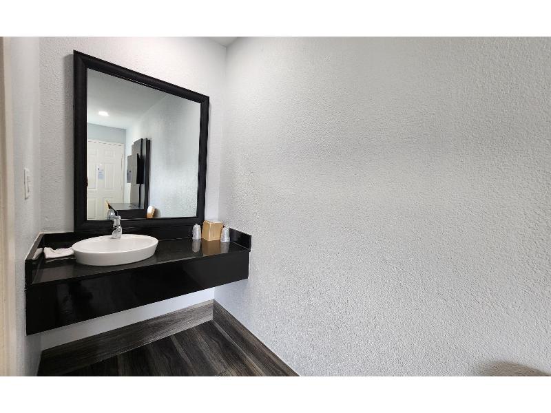 Motel 6-Galveston, TX GA image