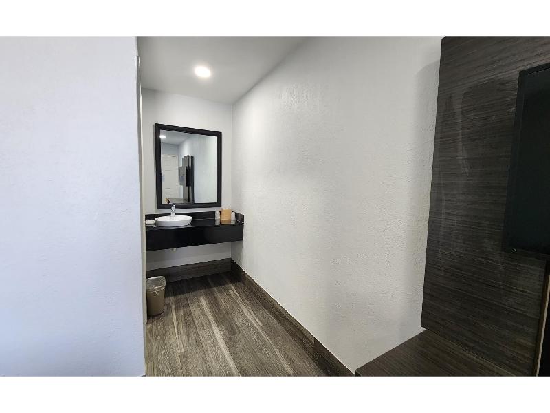 Motel 6-Galveston, TX GA image