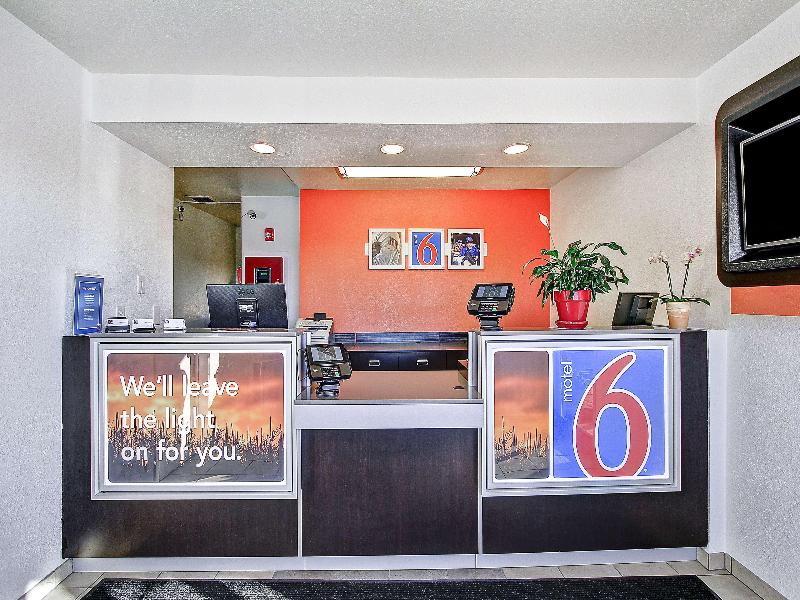 Motel 6 Green Bay, WI image