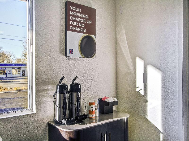 Motel 6 Green Bay, WI image