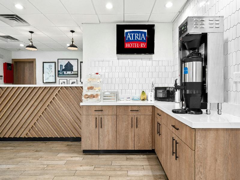 Atria Hotel and RV McGregor image