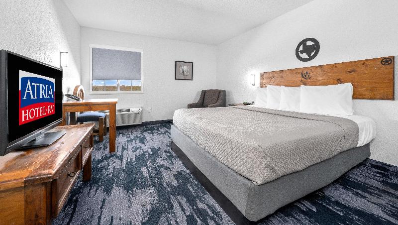 Atria Hotel and RV McGregor image 3