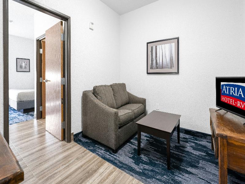 Atria Hotel and RV McGregor image 4