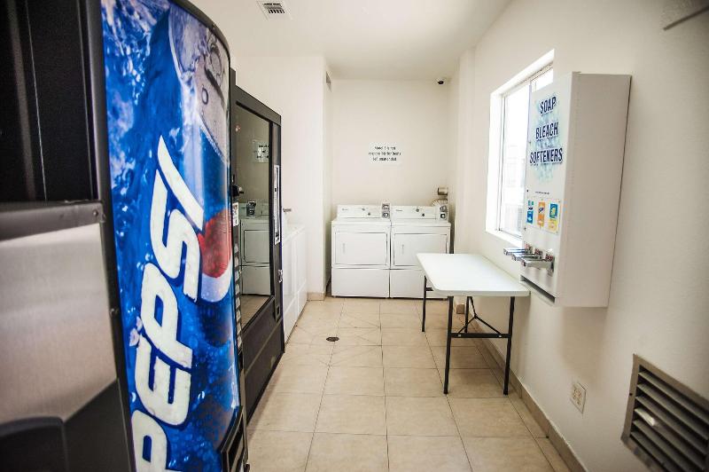 Motel 6 Corsicana Tx image