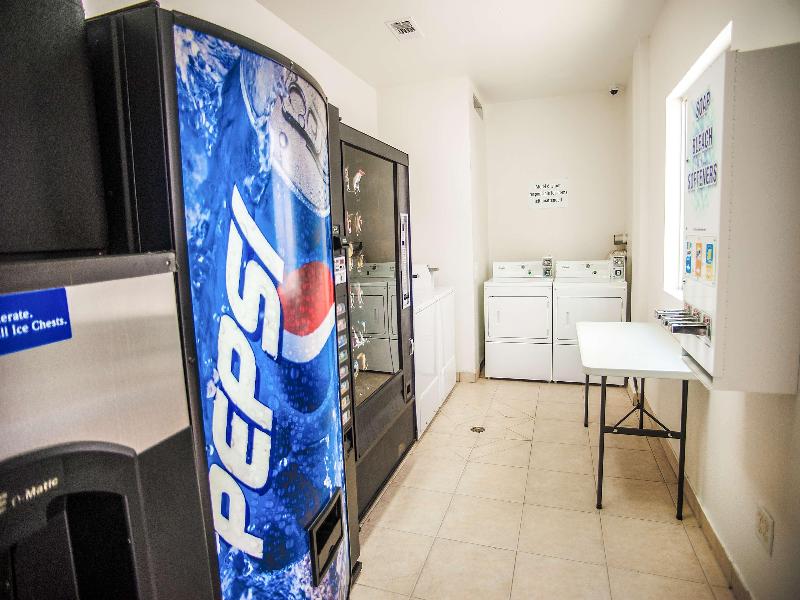 Motel 6 Corsicana Tx image