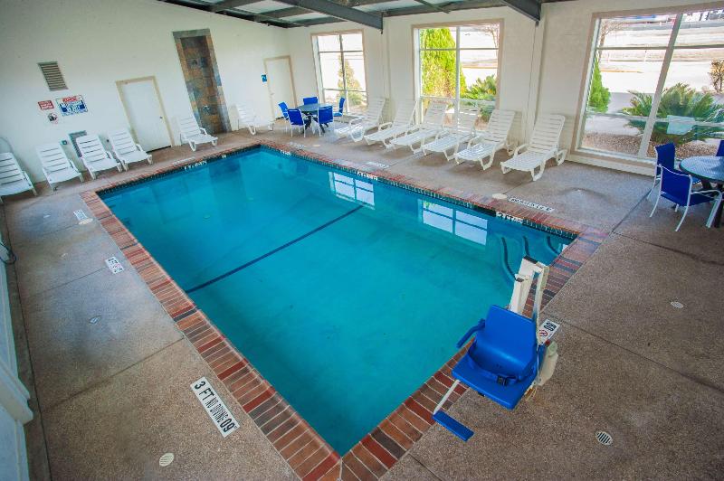 Motel 6 Corsicana Tx image