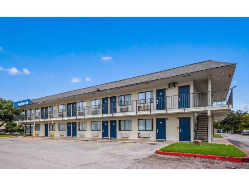 Motel 6-College Station, TX - Bryan GA — general view