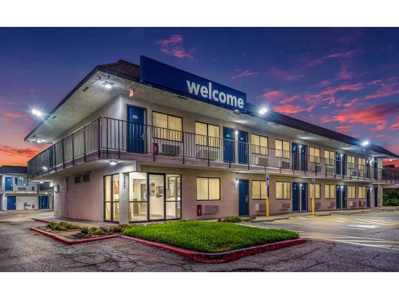 Motel 6-College Station, TX - Bryan GA