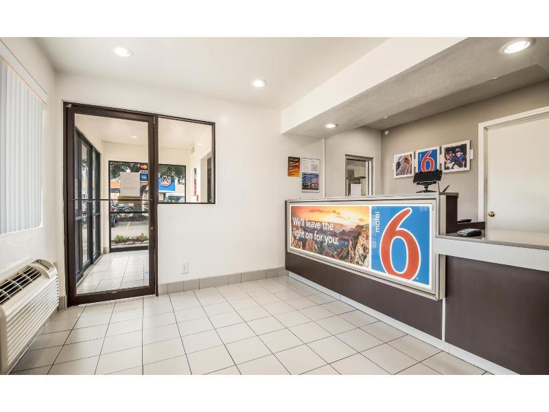 Motel 6-College Station, TX - Bryan GA