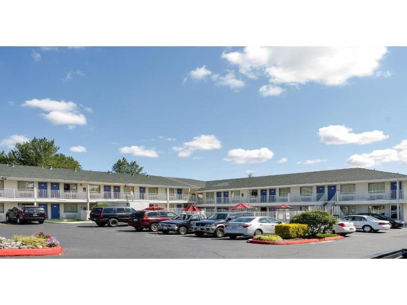 Motel 6 Tacoma, WA - South image