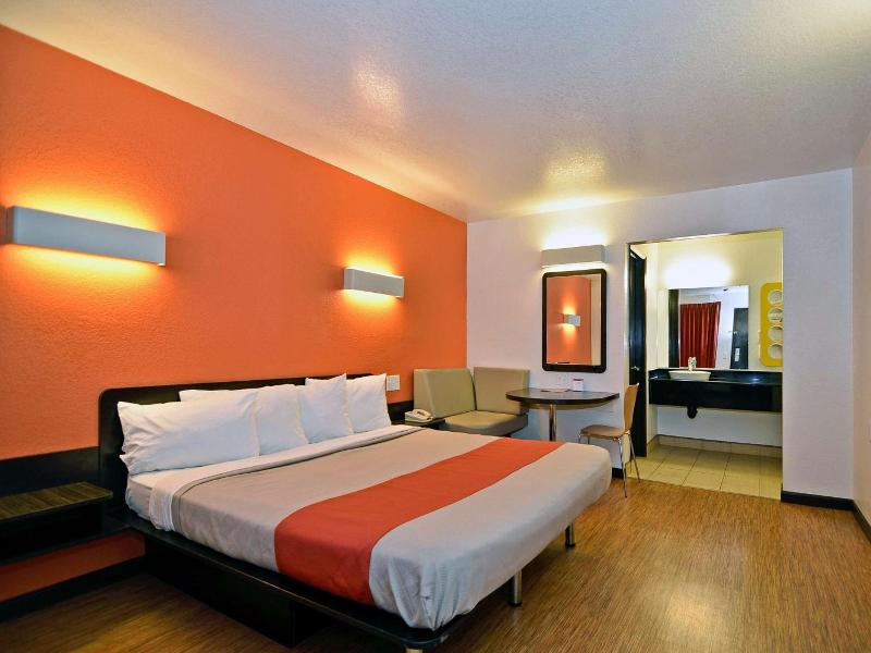 Motel 6 Fairfield Napa Valley image
