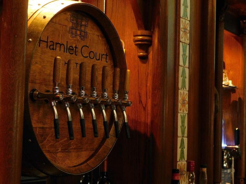 Hamlet Court Hotel image