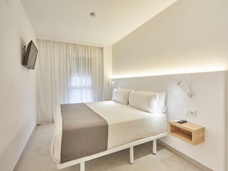 Silken Atlantis Playa - Holiday Homes image