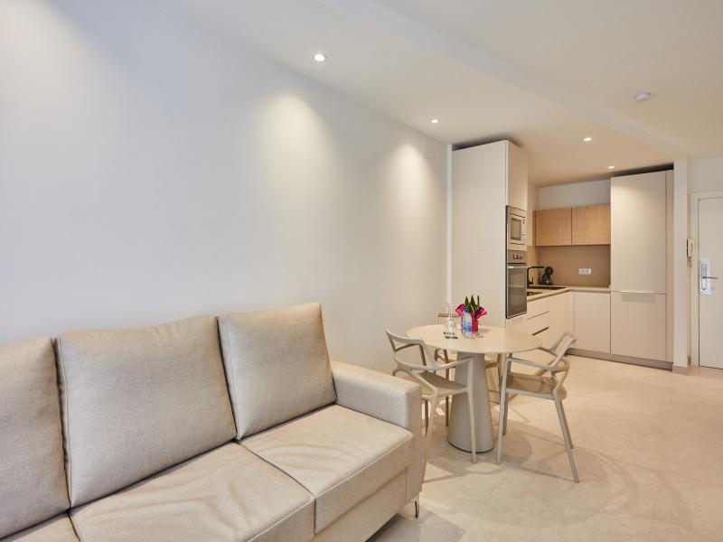 Silken Atlantis Playa - Holiday Homes image