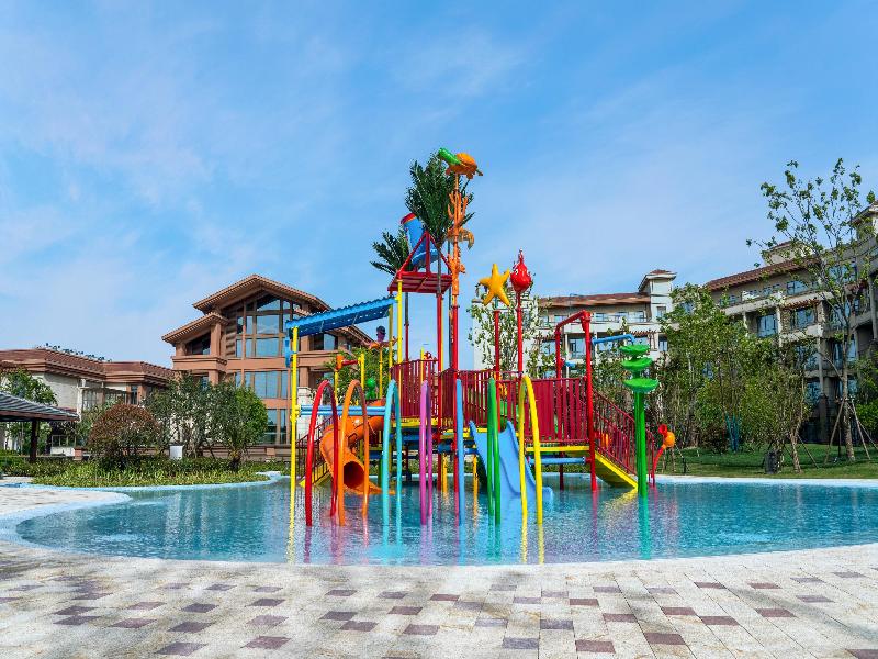 Crowne Plaza Huzhou image