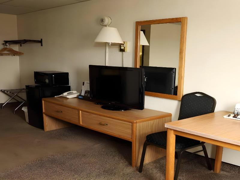 Northern Lights Inn Rugby image 6