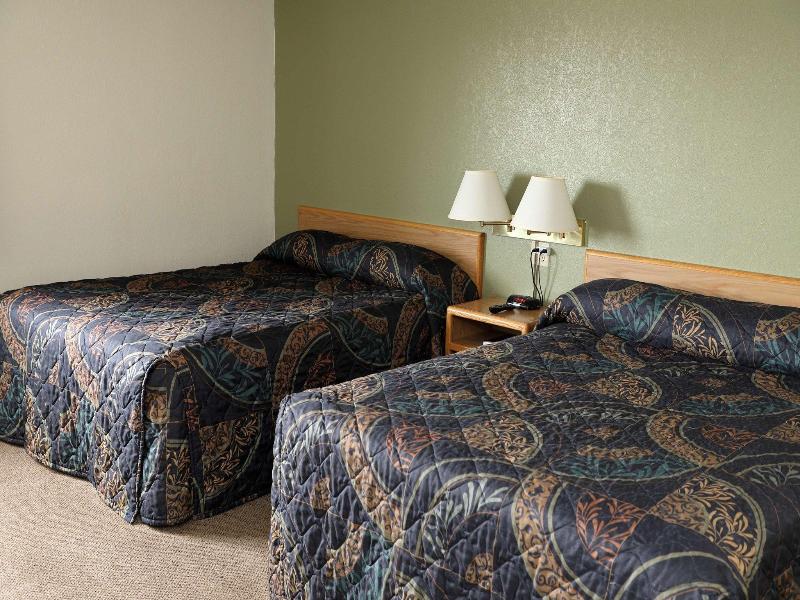 Northern Lights Inn Rugby image