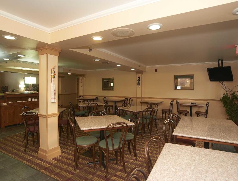 Hollow Inn And Motel image