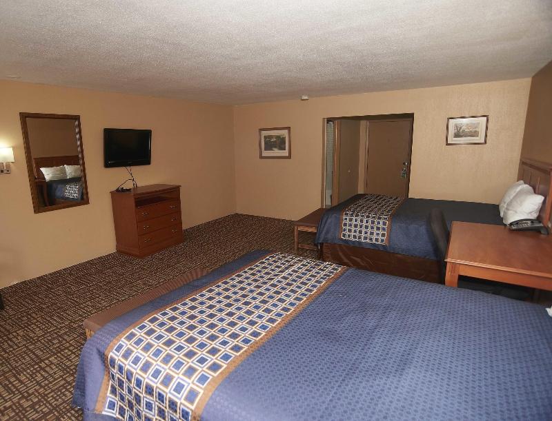 Hollow Inn And Motel image