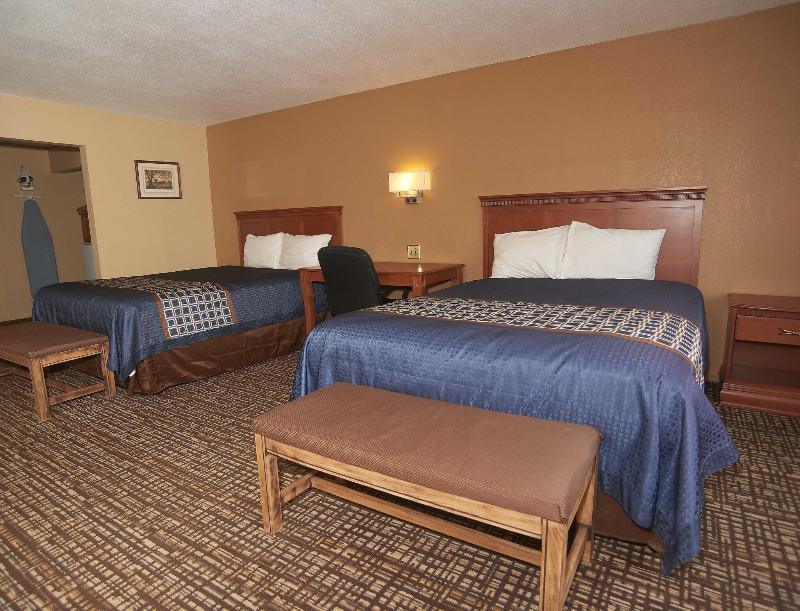 Hollow Inn And Motel image