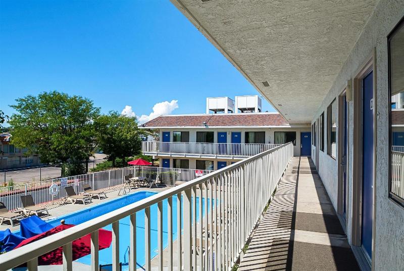 Motel 6 Pueblo I 25 image