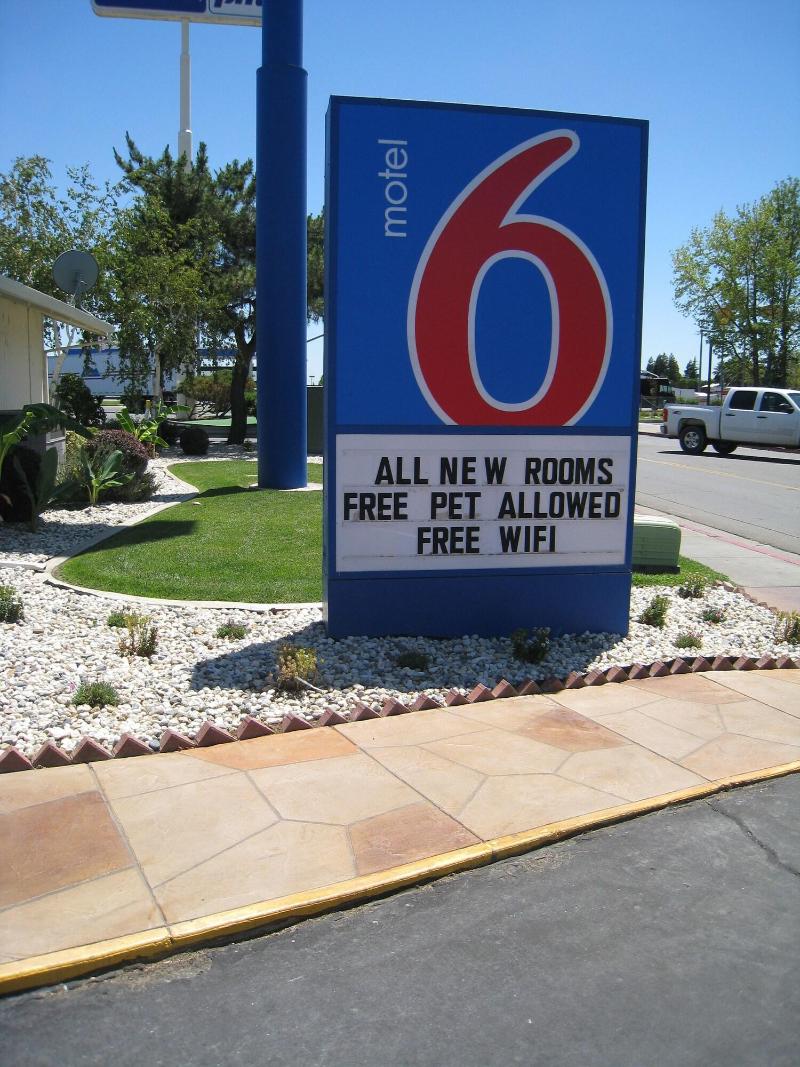 Motel 6 Willows image
