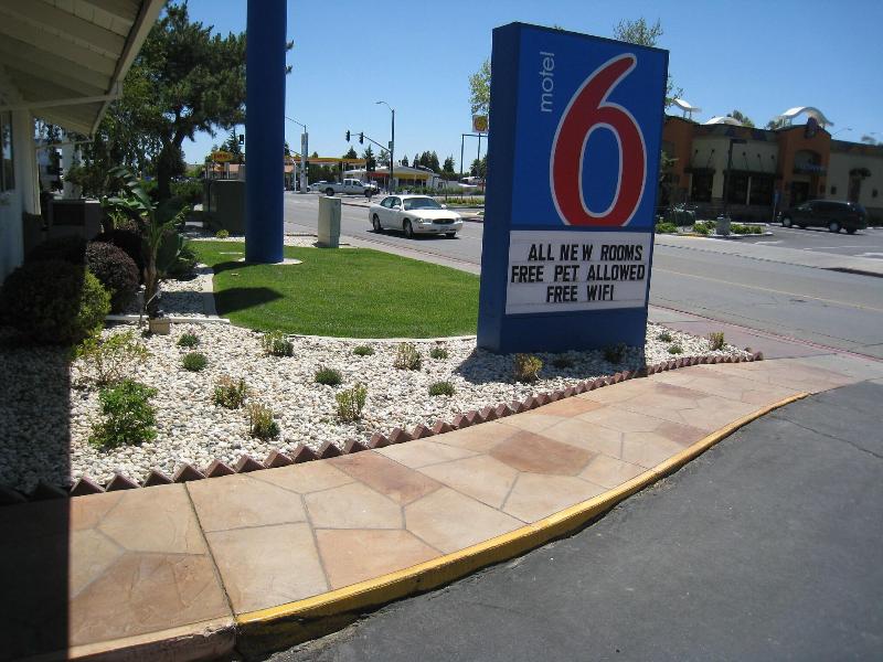 Motel 6 Willows image