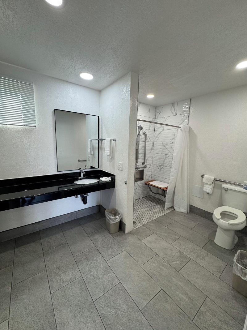 Motel 6 Willows image