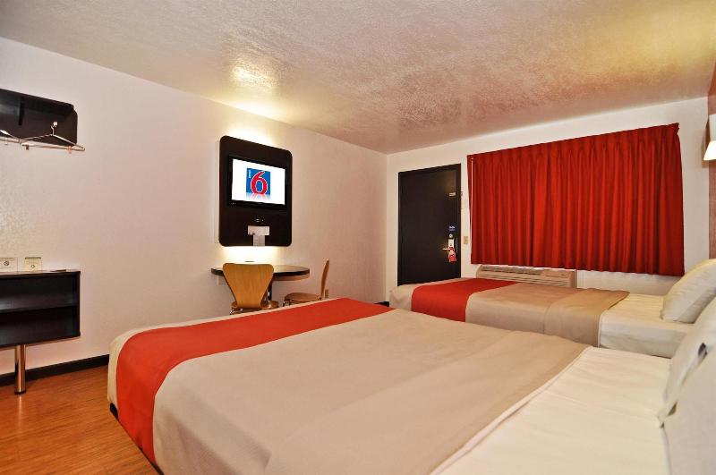 Motel 6 Willows image