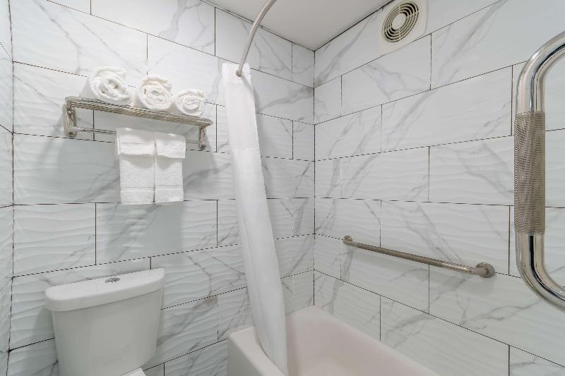 Motel 6 Willows image