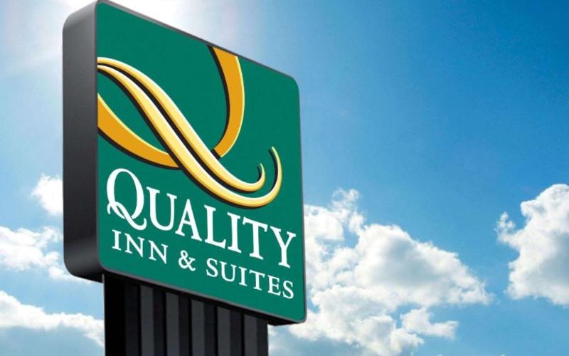Quality Inn & Suites New Boston - Texarkana West image