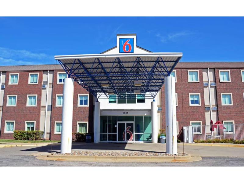 Motel 6-West Des Moines, IA GA image