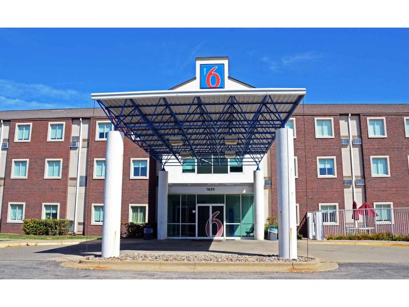 Motel 6-West Des Moines, IA GA image