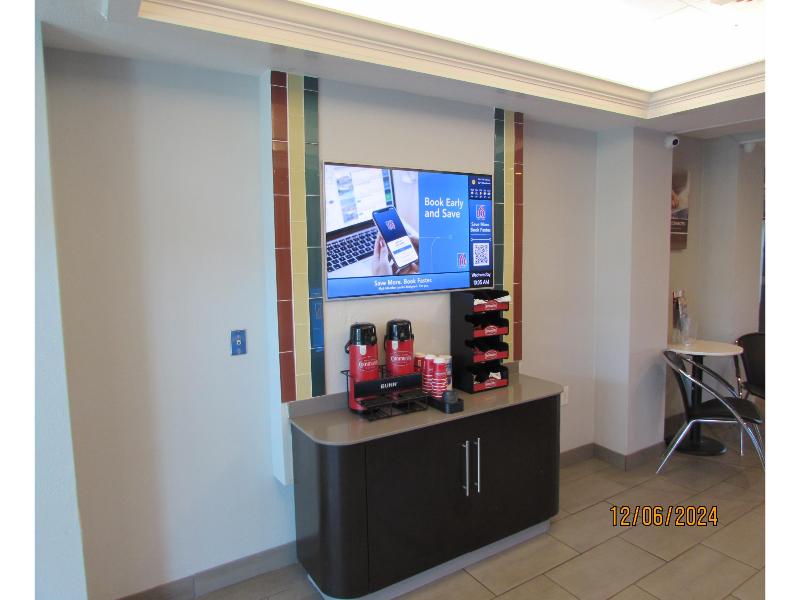 Motel 6-West Des Moines, IA GA image