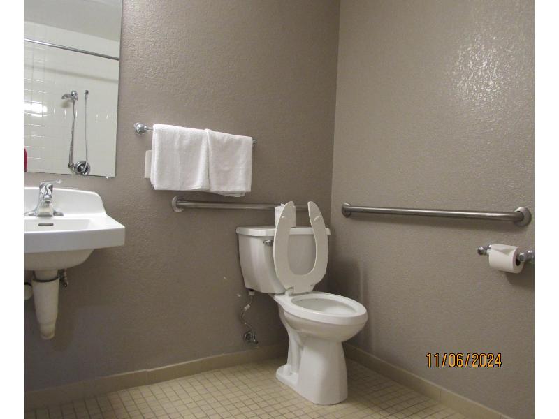 Motel 6-West Des Moines, IA GA image