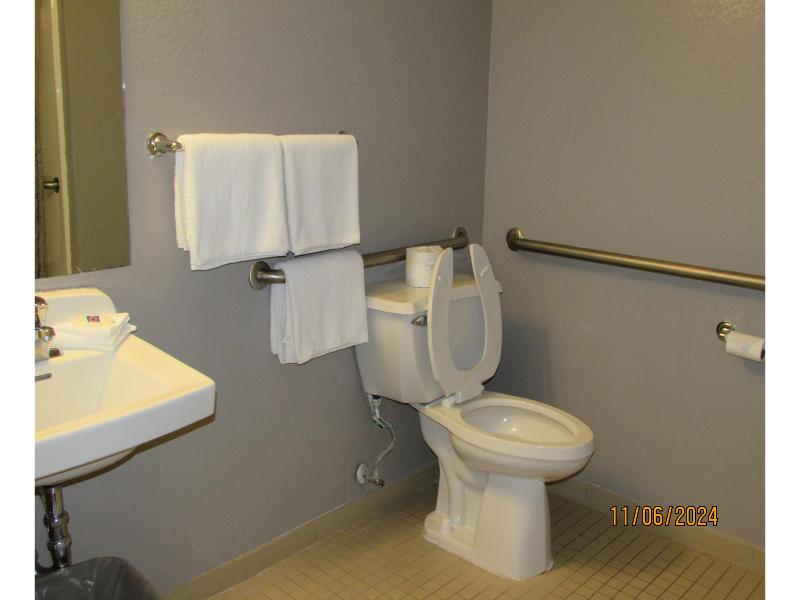 Motel 6-West Des Moines, IA GA image