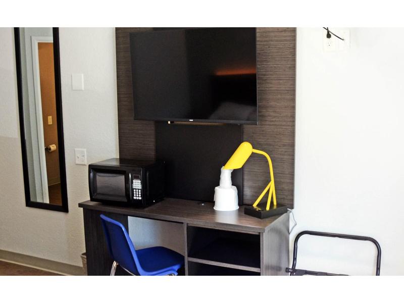 Motel 6-West Des Moines, IA GA image