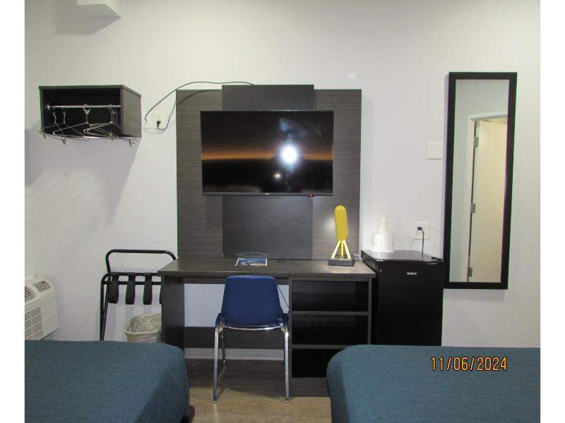 Motel 6-West Des Moines, IA GA image