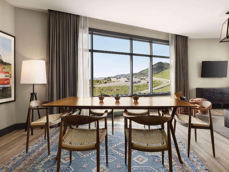 Origin Red Rocks - a Wyndham Hotel image