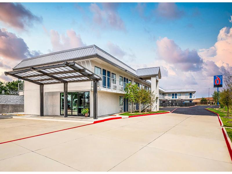 Motel 6-Euless, TX - Dallas GA image