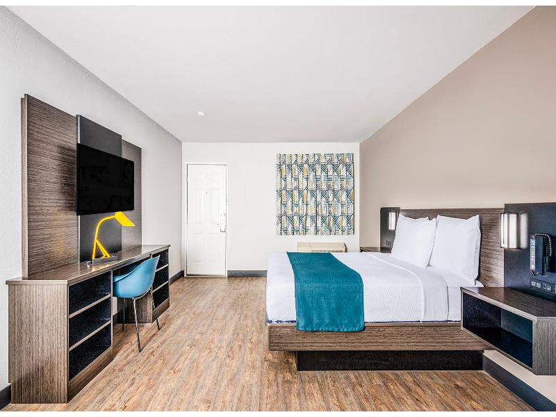 Motel 6-Euless, TX - Dallas GA image