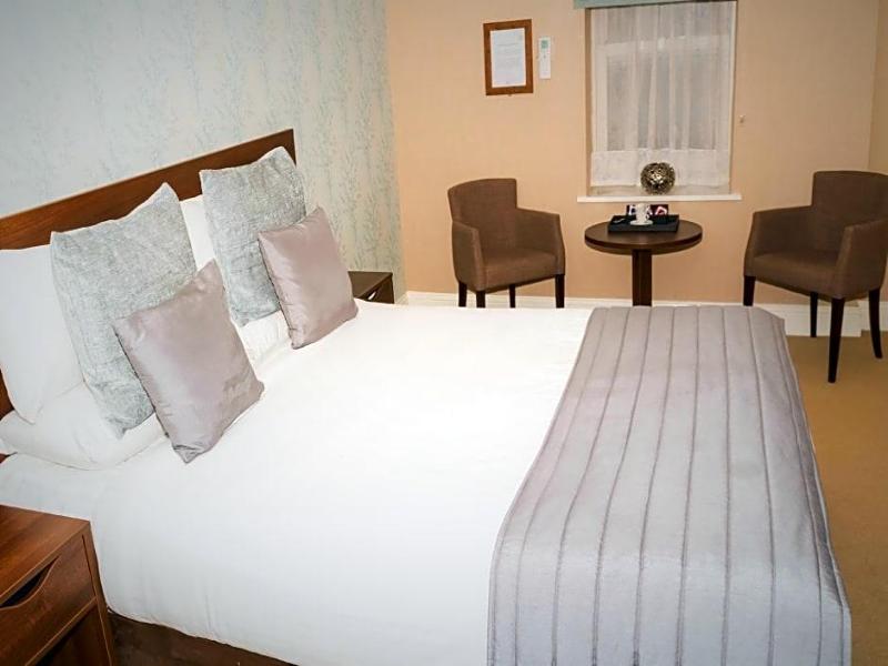 The Kingston Theatre Hotel image