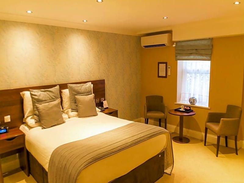 The Kingston Theatre Hotel image