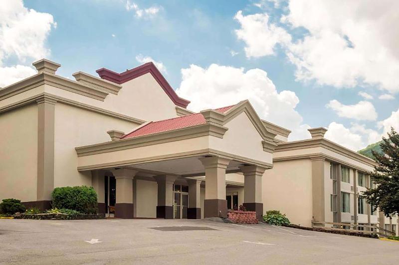 Days Inn by Wyndham Williamsport image
