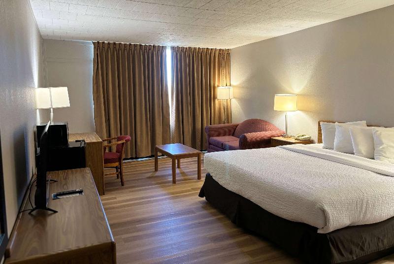 Days Inn by Wyndham Williamsport image